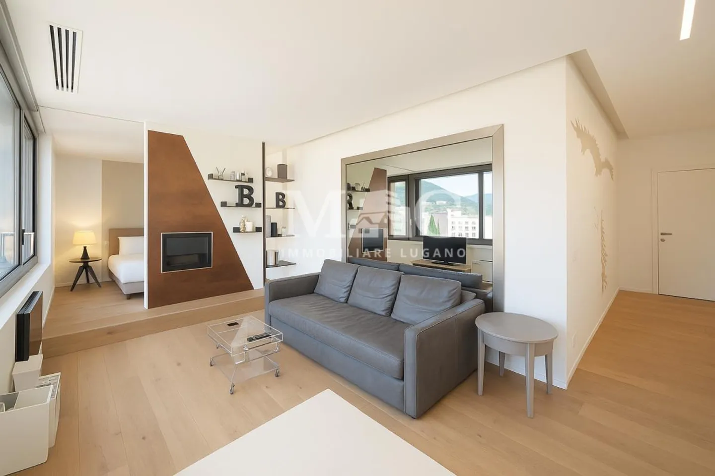 Lake View Apartment for Sale in Central Lugano - Modern 1-Bedroom, Luxury Finishes - Photo 3 of 10