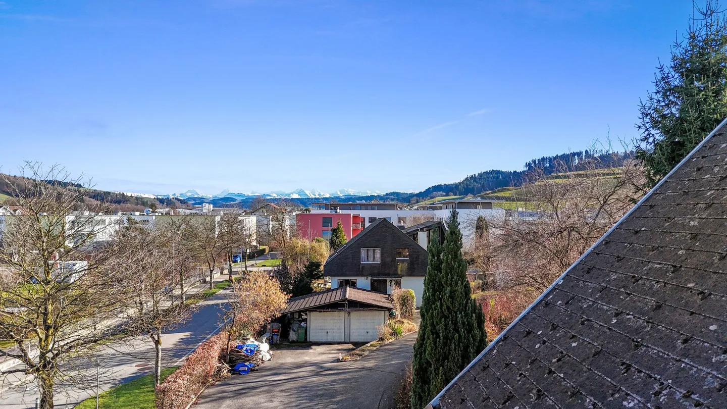 Casa unifamiliare indipendente in una buona posizione con grande potenziale - Foto 13 di 13