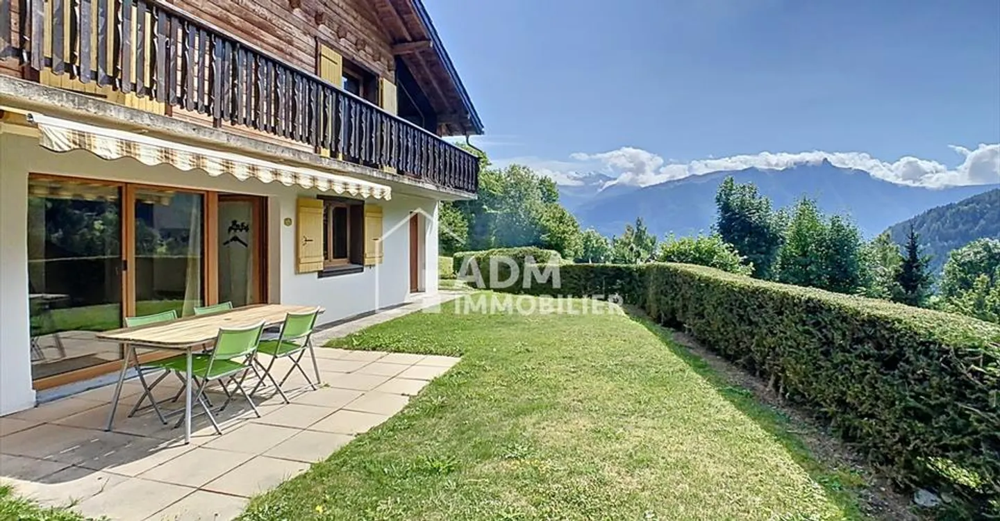 Ovronnaz, appartamento di 3.5 locali con giardino in uno chalet - Foto 1 di 8
