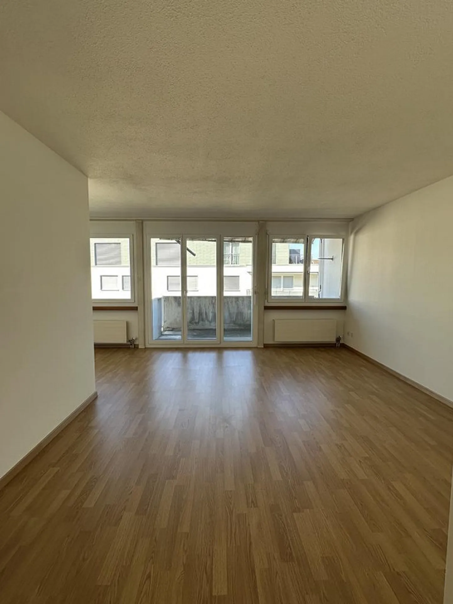 Cozy 3.5-room apartment in a quiet location - Photo 1 of 9