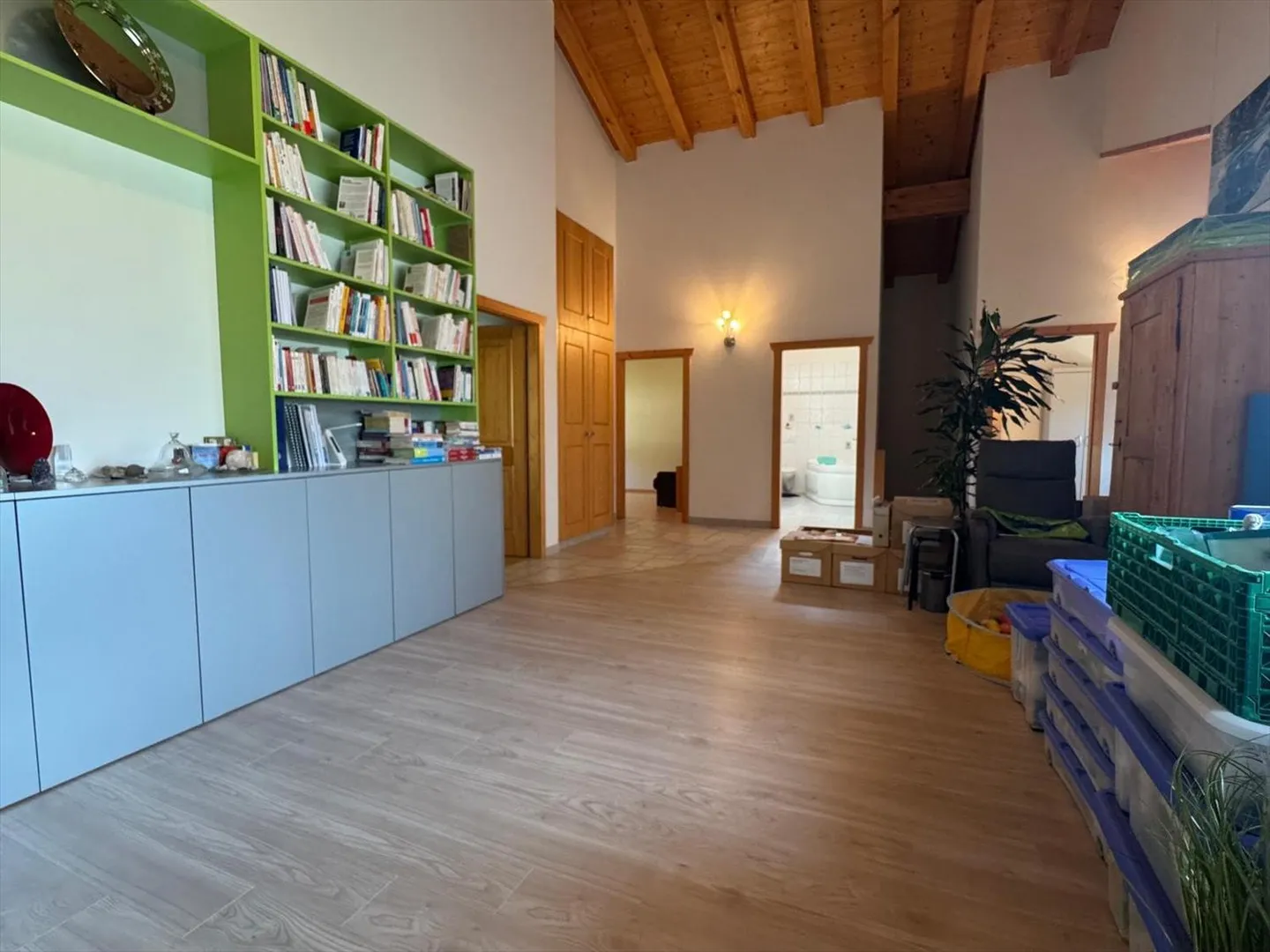 Villa di 7,5 vani - Foto 7 di 11