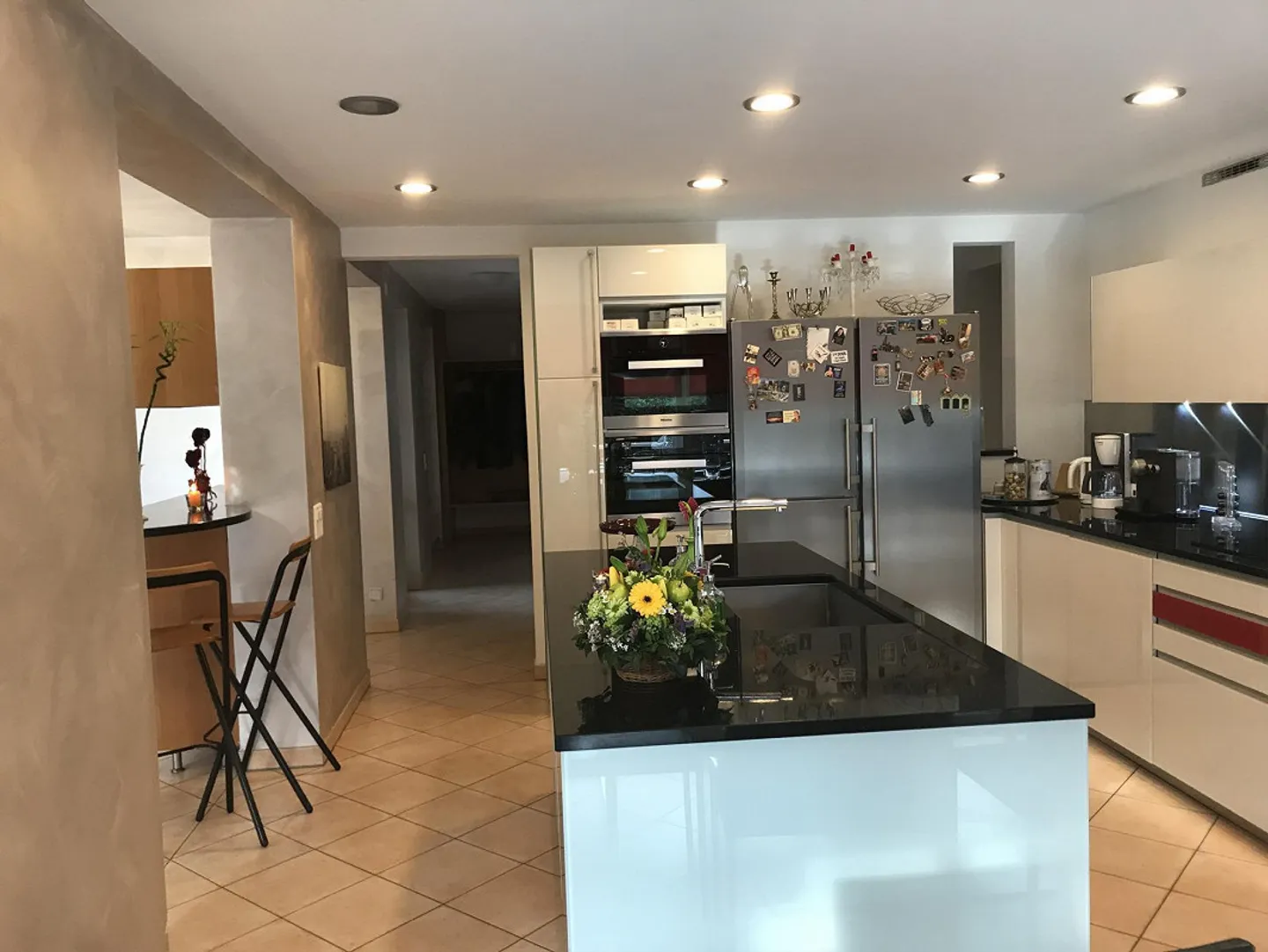 Moderne Villa mit Pool in Caslano - Foto 9 von 16