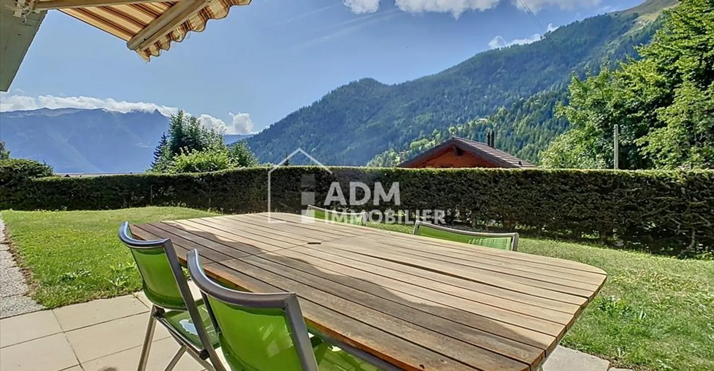 Ovronnaz, appartamento di 3.5 locali con giardino in uno chalet - Foto 8 di 8