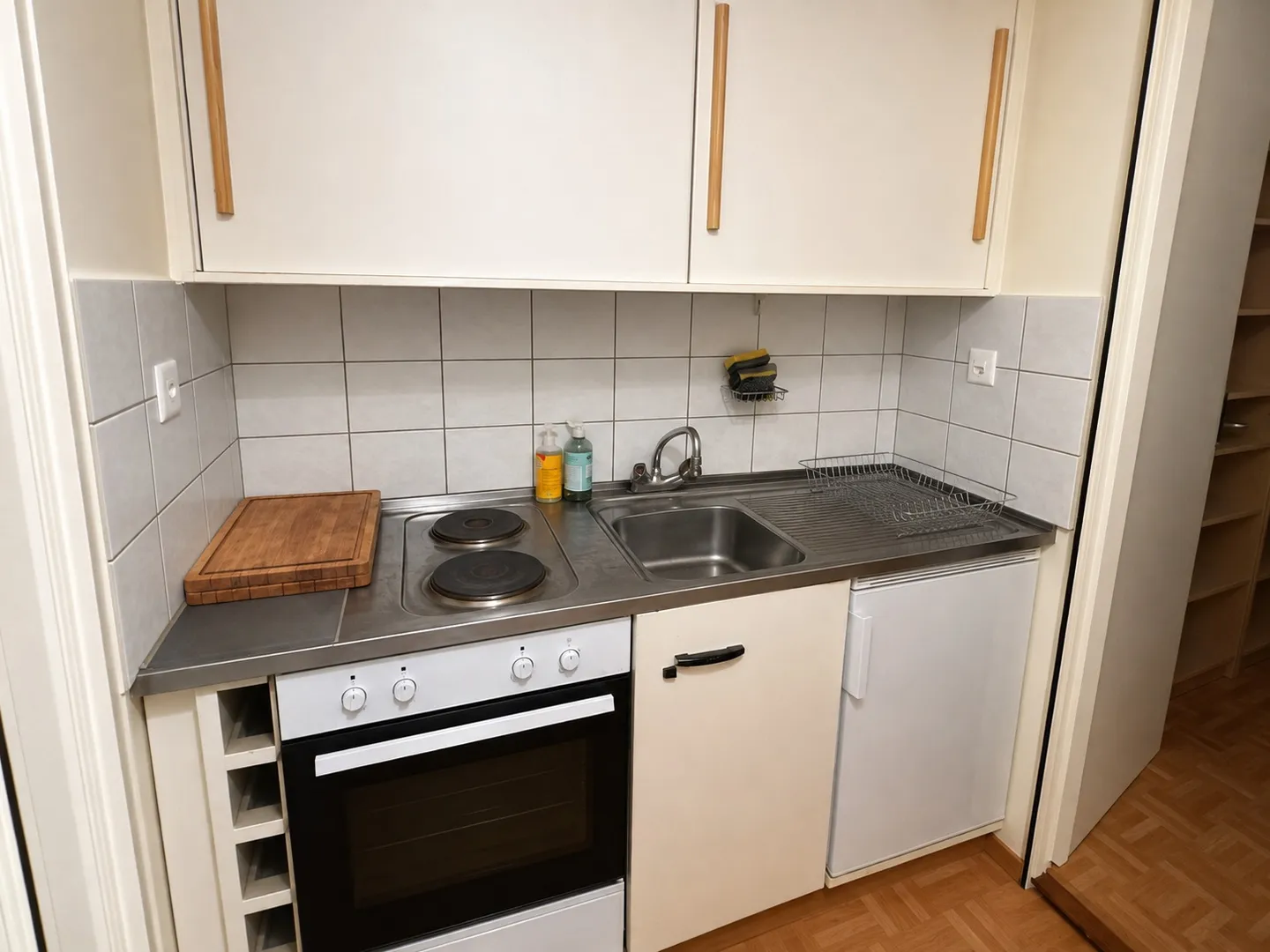 Apartment - Photo 5 of 5