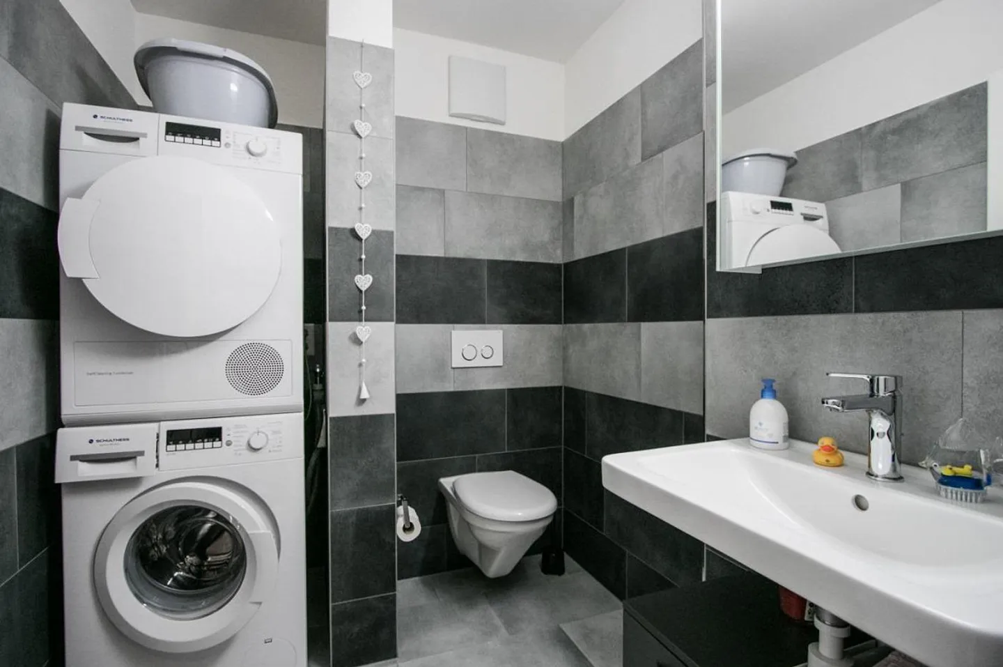 First-class 3.5-room apartment in a top location - Photo 11 of 15