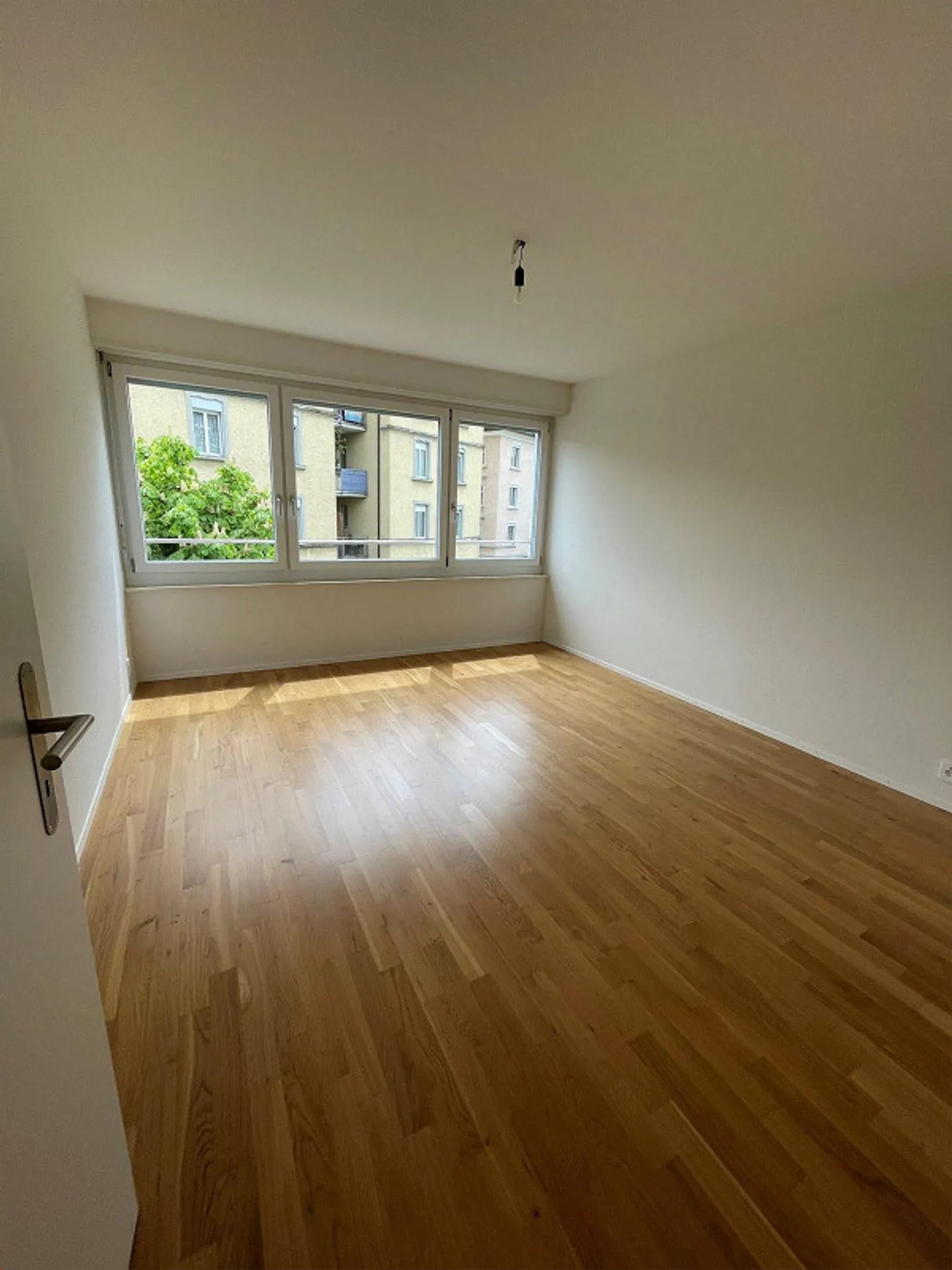 Appartement moderne et calme de 2,5 pièces avec balcon dans le quartier de St. Otmar - Photo 5 sur 10