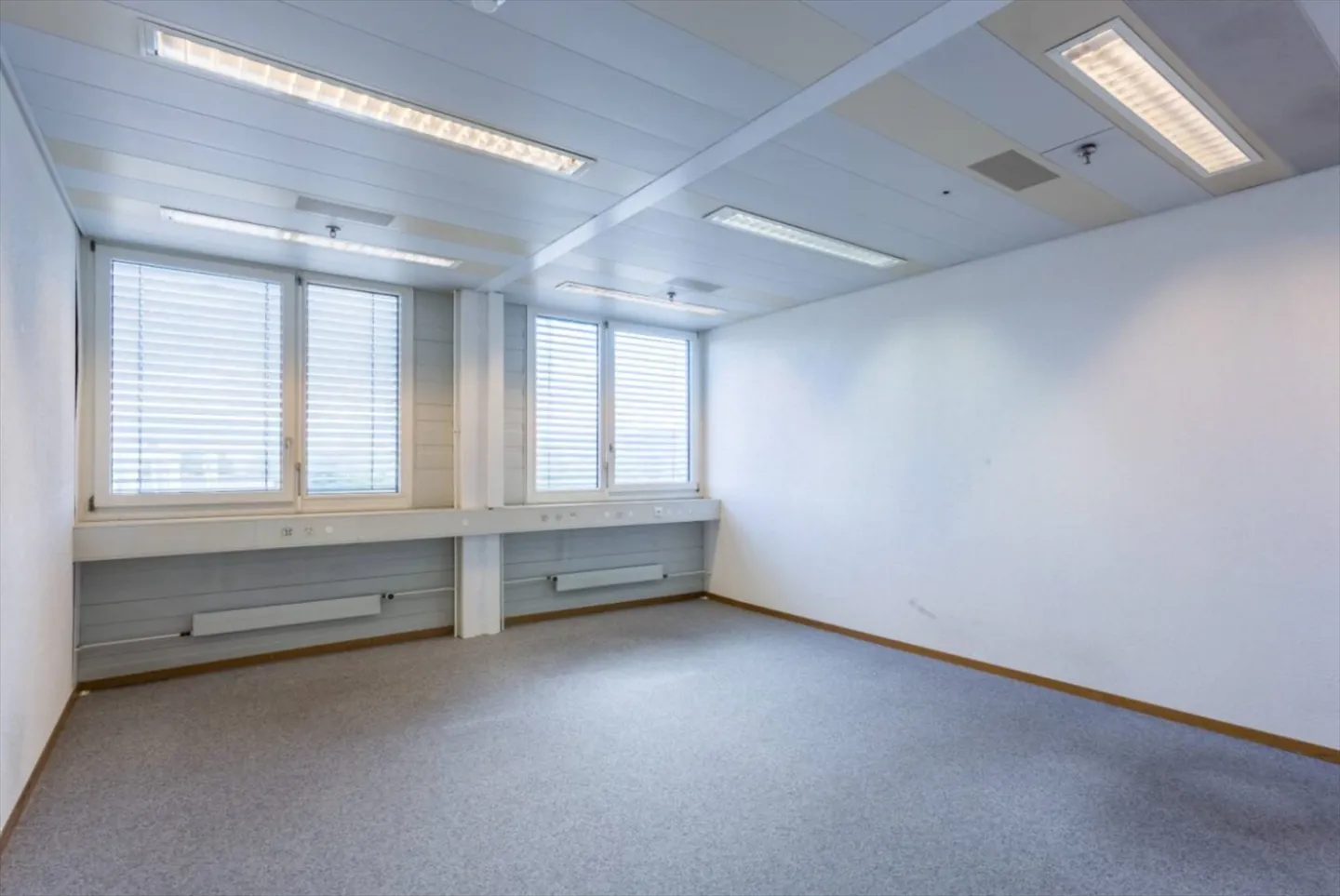 «Büro mit 51 m² im ersten Stock der FTI-Zone» - Foto 4 von 5