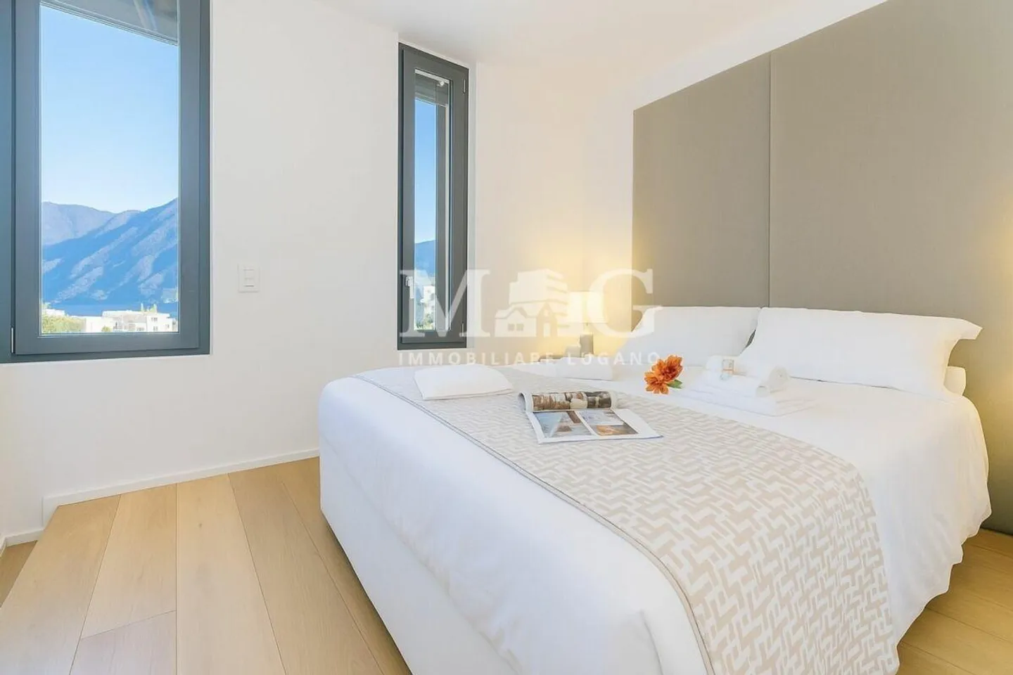 Lake View Apartment for Sale in Central Lugano - Modern 1-Bedroom, Luxury Finishes - Photo 5 of 10