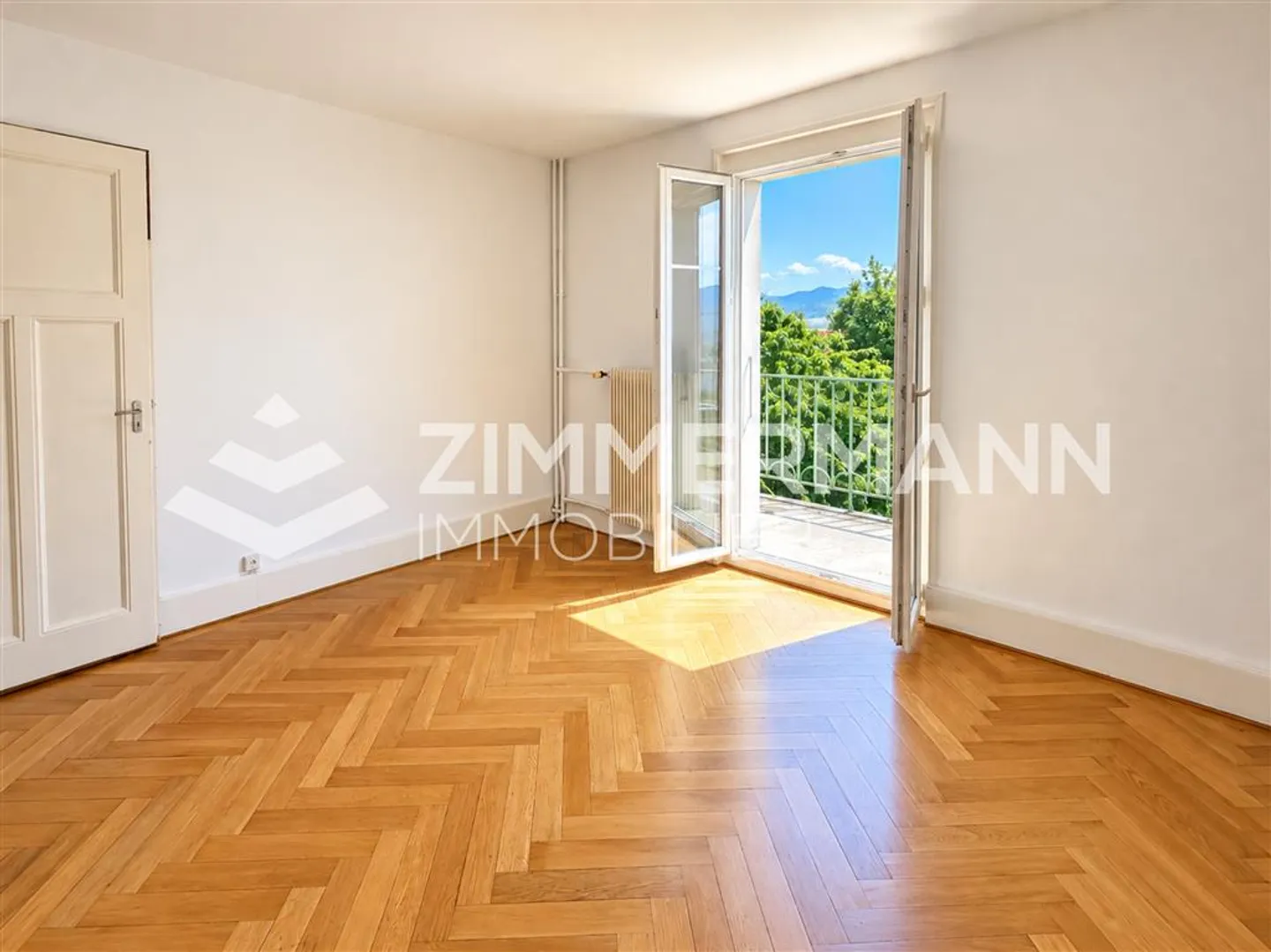 Charming Apartment in Bussigny - Photo 4 of 9