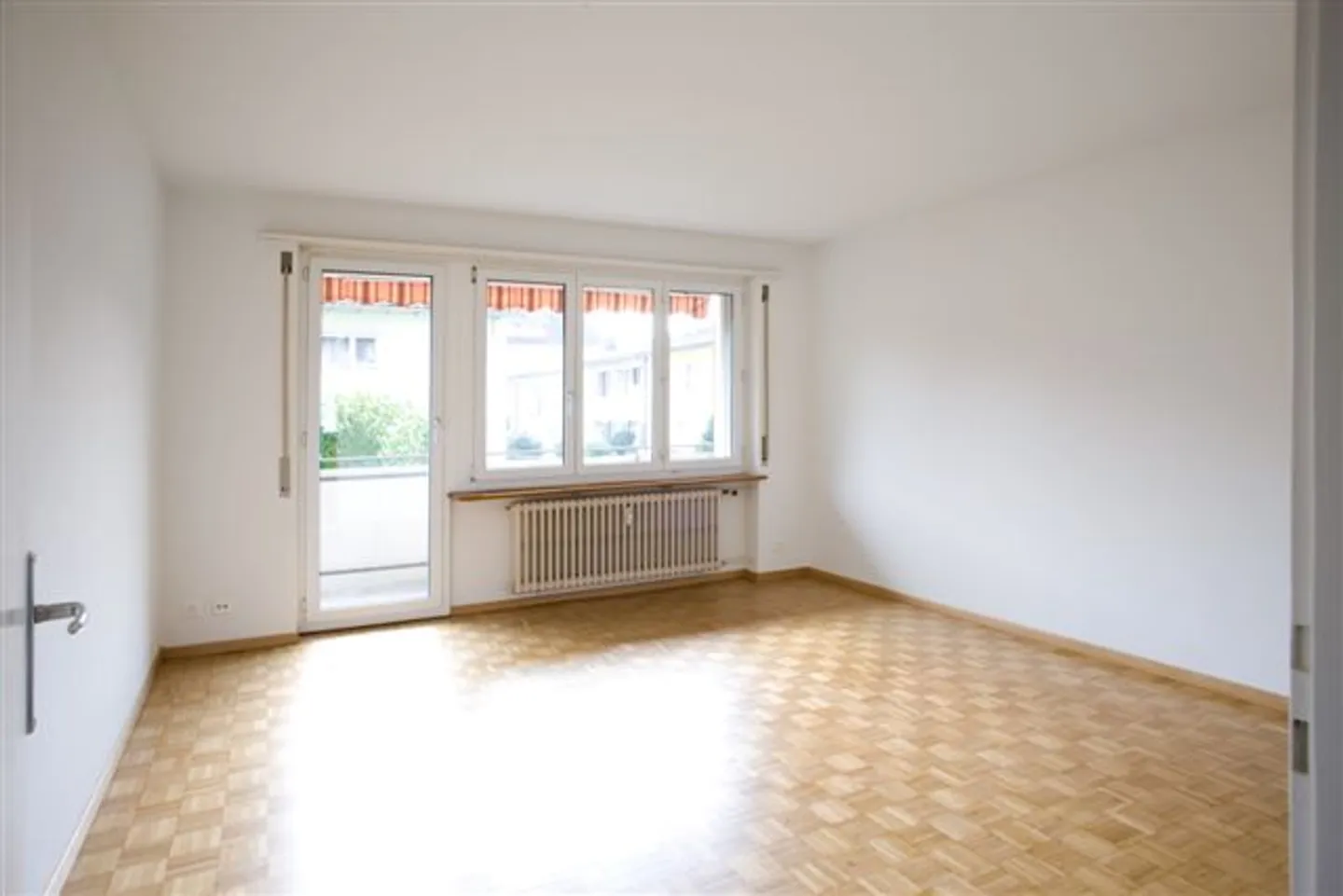 Appartamento moderno in zona tranquilla - Foto 3 di 7