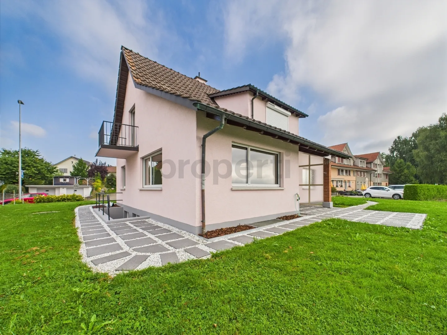 Unique Single-Family Home in Zihlschlacht-Sitterdorf, Canton TG - Photo 1 of 13
