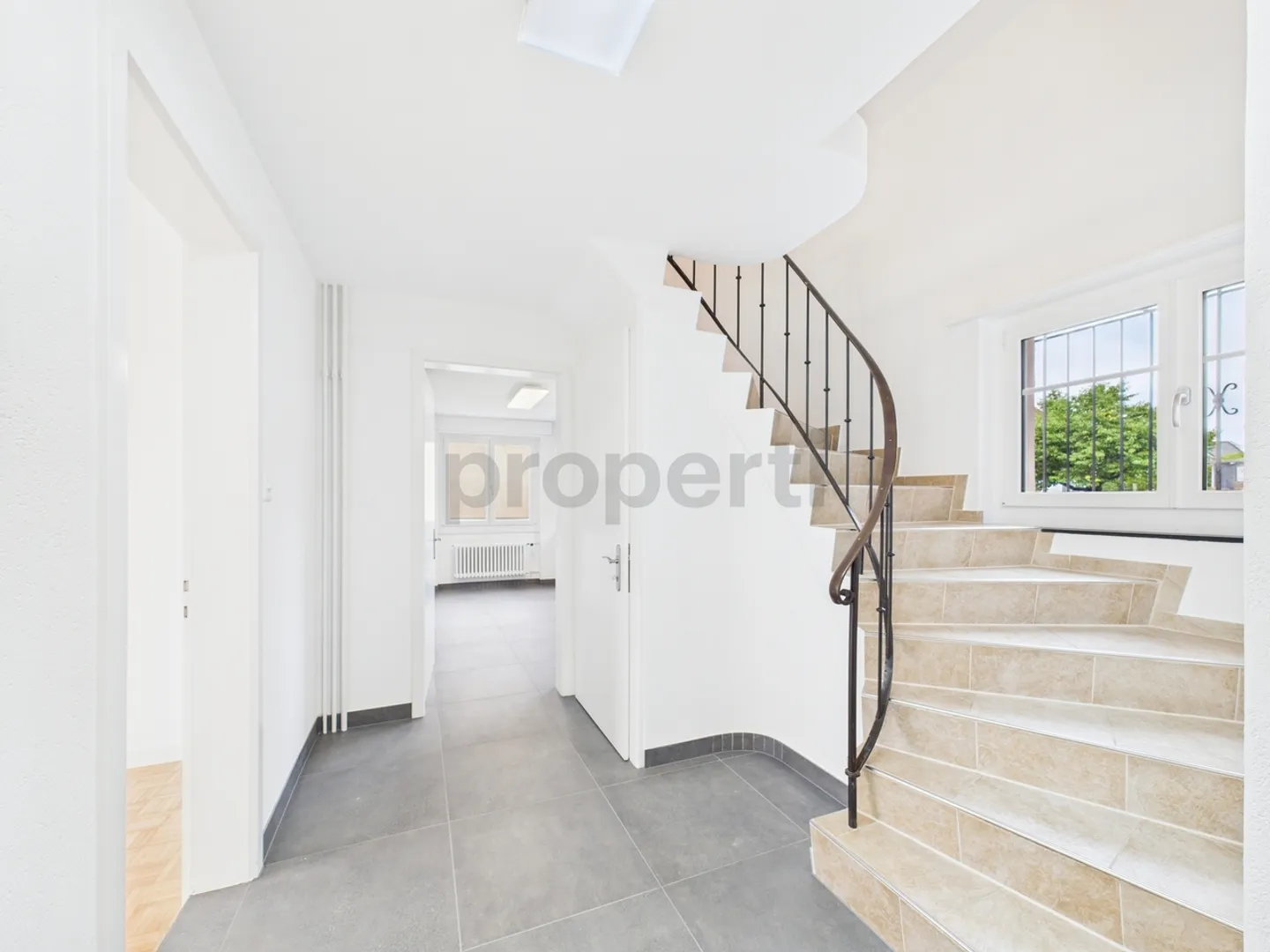 Unique Single-Family Home in Zihlschlacht-Sitterdorf, Canton TG - Photo 9 of 13