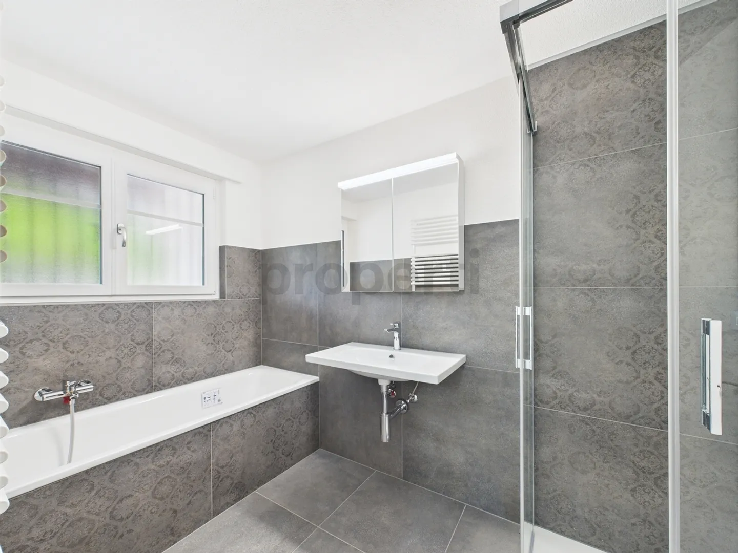 Unique Single-Family Home in Zihlschlacht-Sitterdorf, Canton TG - Photo 11 of 13