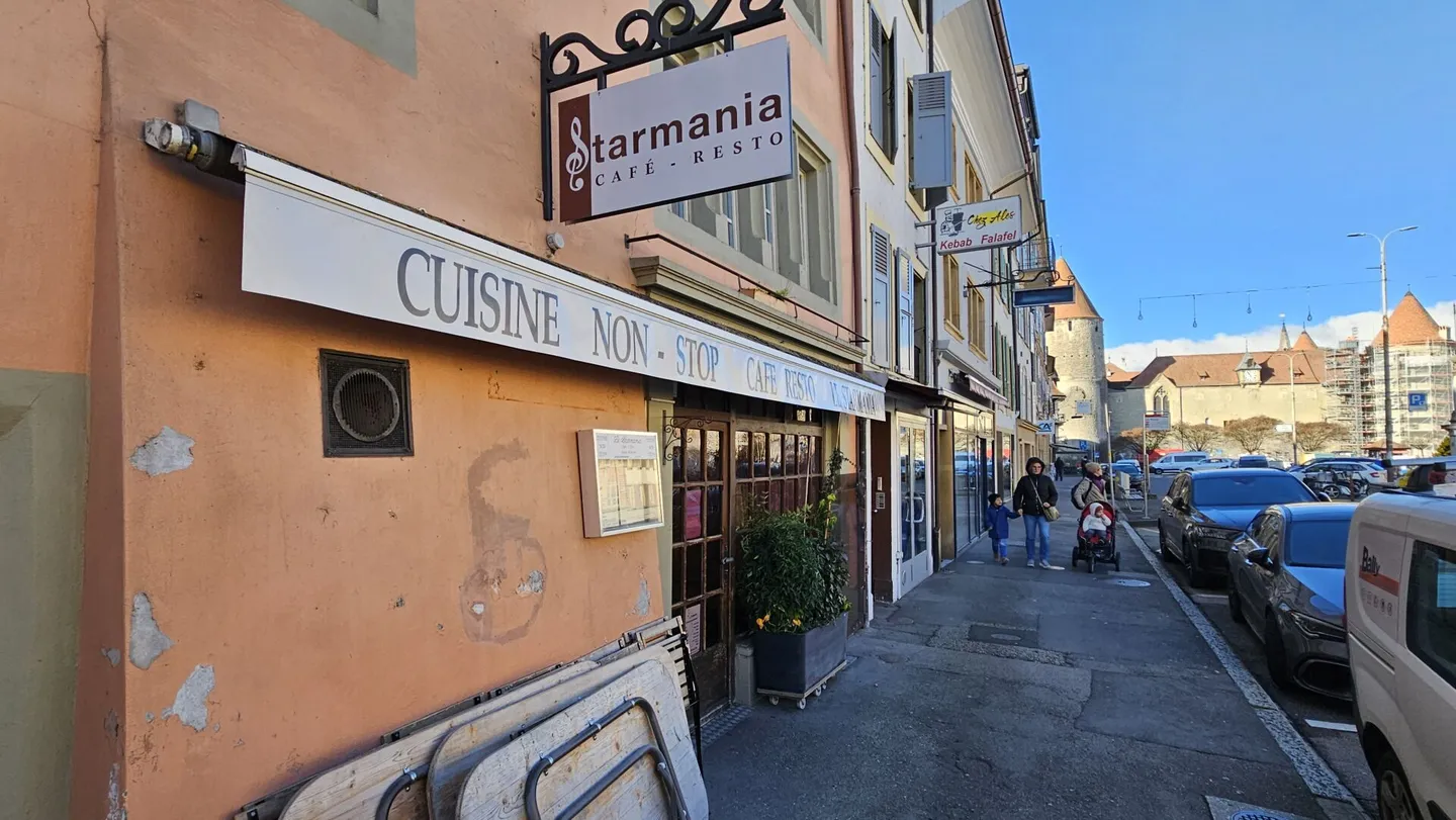 Café Restaurant Starmania - Yverdon-les-Bains - Foto 10 di 10