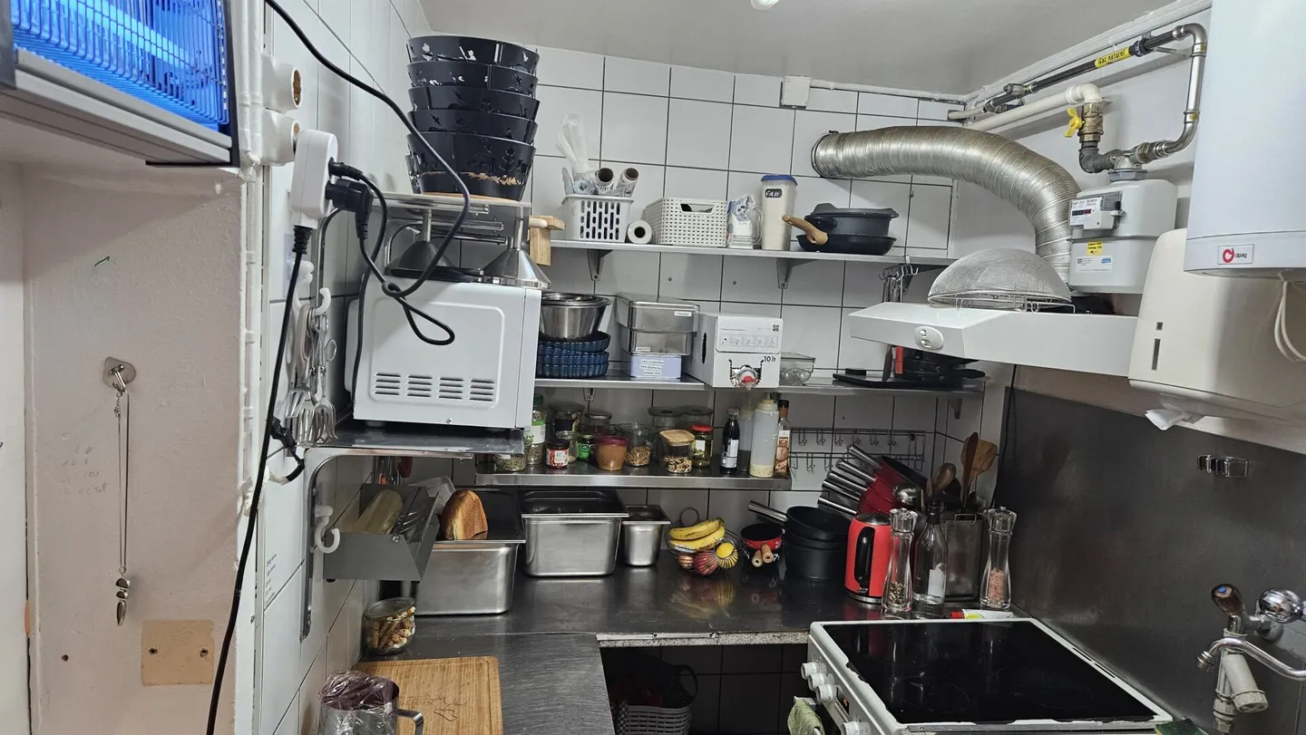 Café Restaurant Starmania - Yverdon-les-Bains - Foto 9 di 10