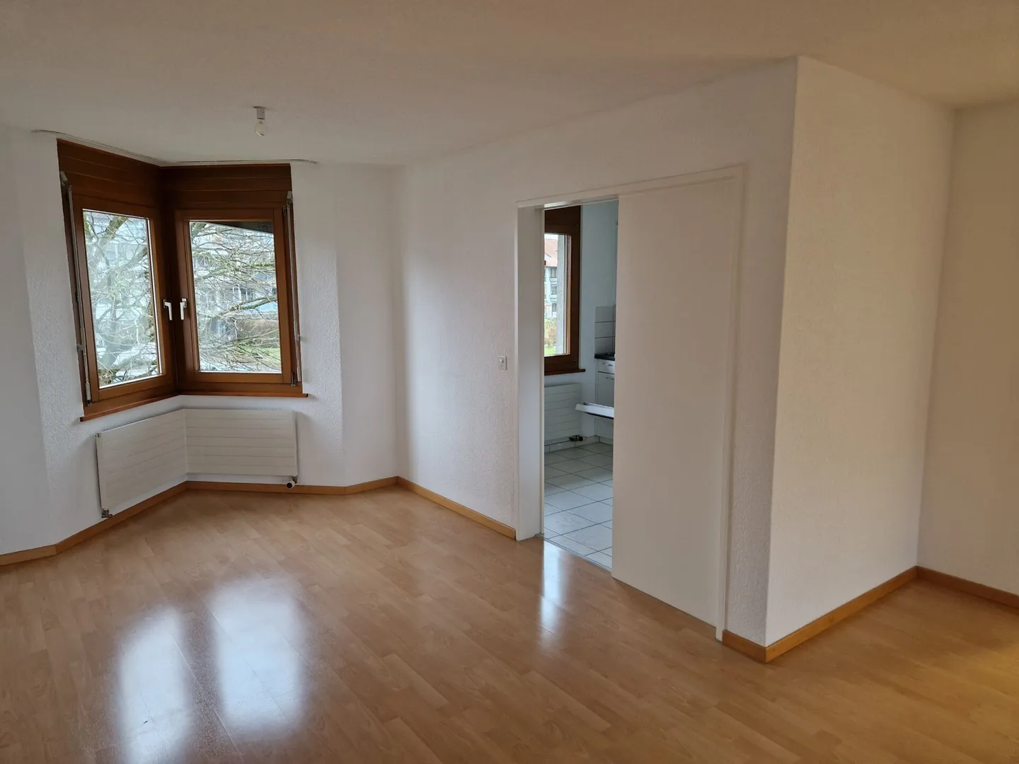 Charming 4.5-room apartment with balcony in Kappel SO - Photo 4 of 11