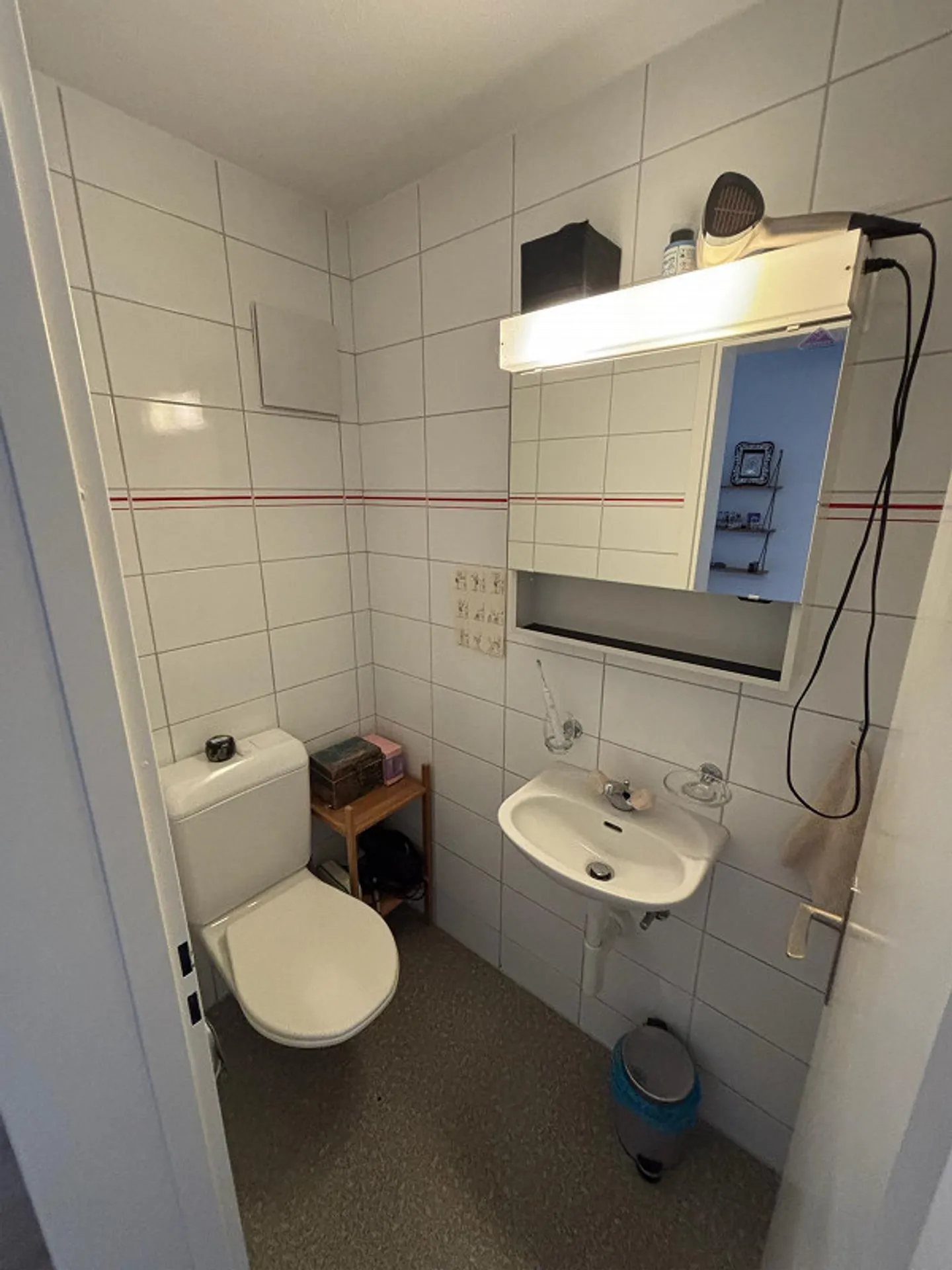 Spacious 5.5-room apartment with balcony in Zollikofen - Photo 7 of 8