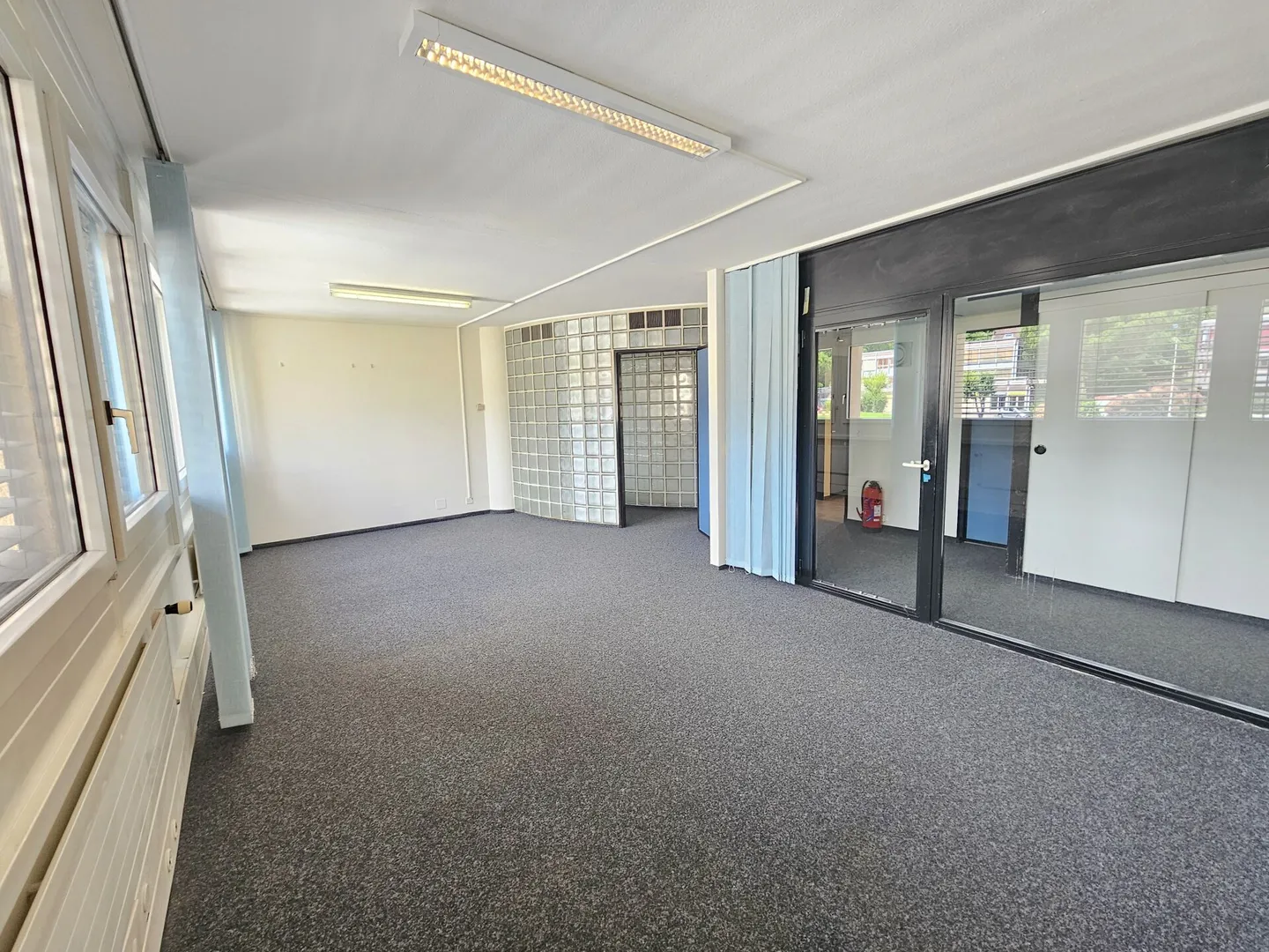 Kaufen Sie Vaud Büros in Renens günstiger als Miete und/oder profitieren Sie von einer Rendite - Foto 4 von 8