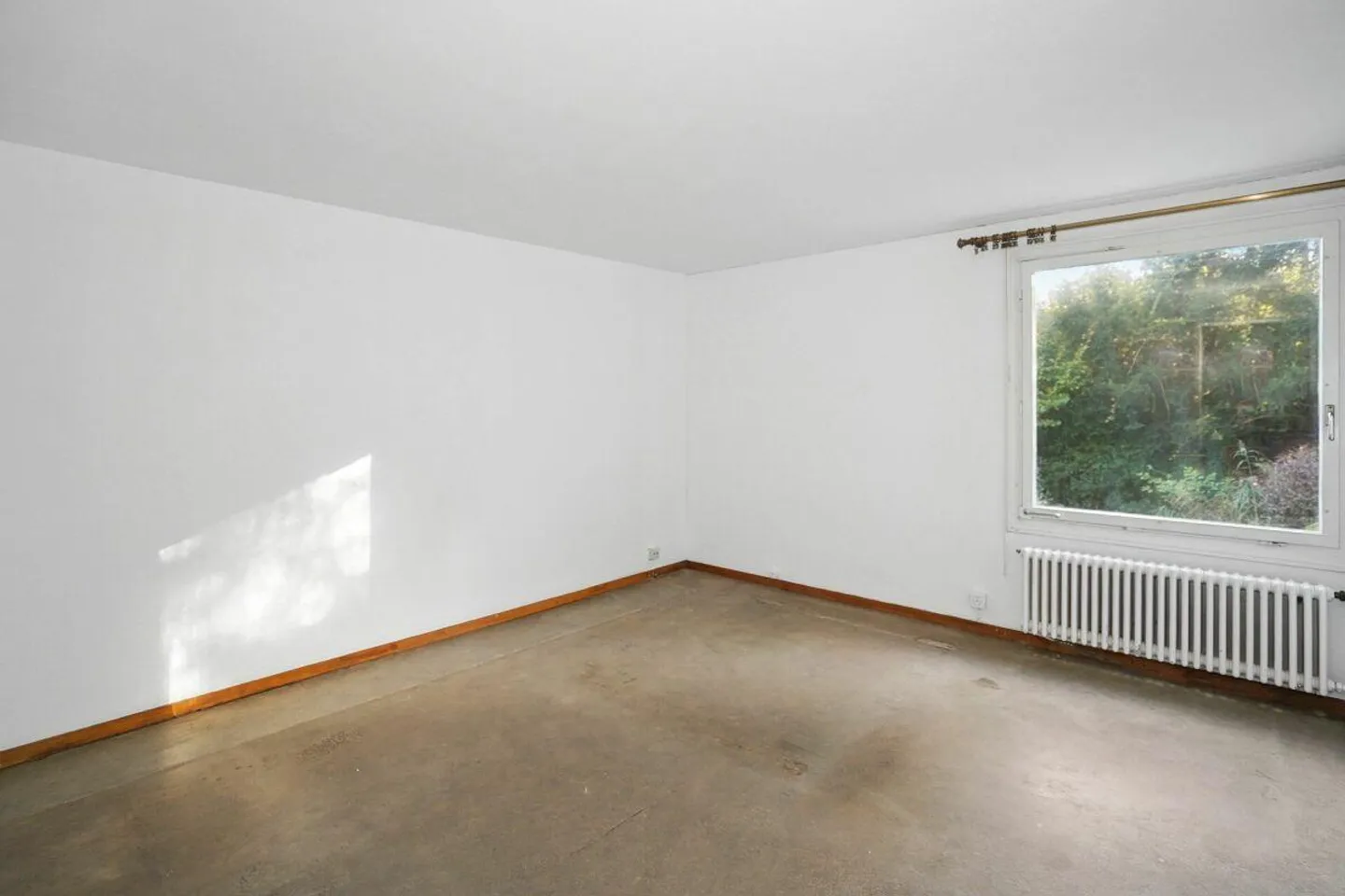 Casa unifamiliare con grande proprietà a Bottmingen in affitto per 3 anni - Foto 6 di 12