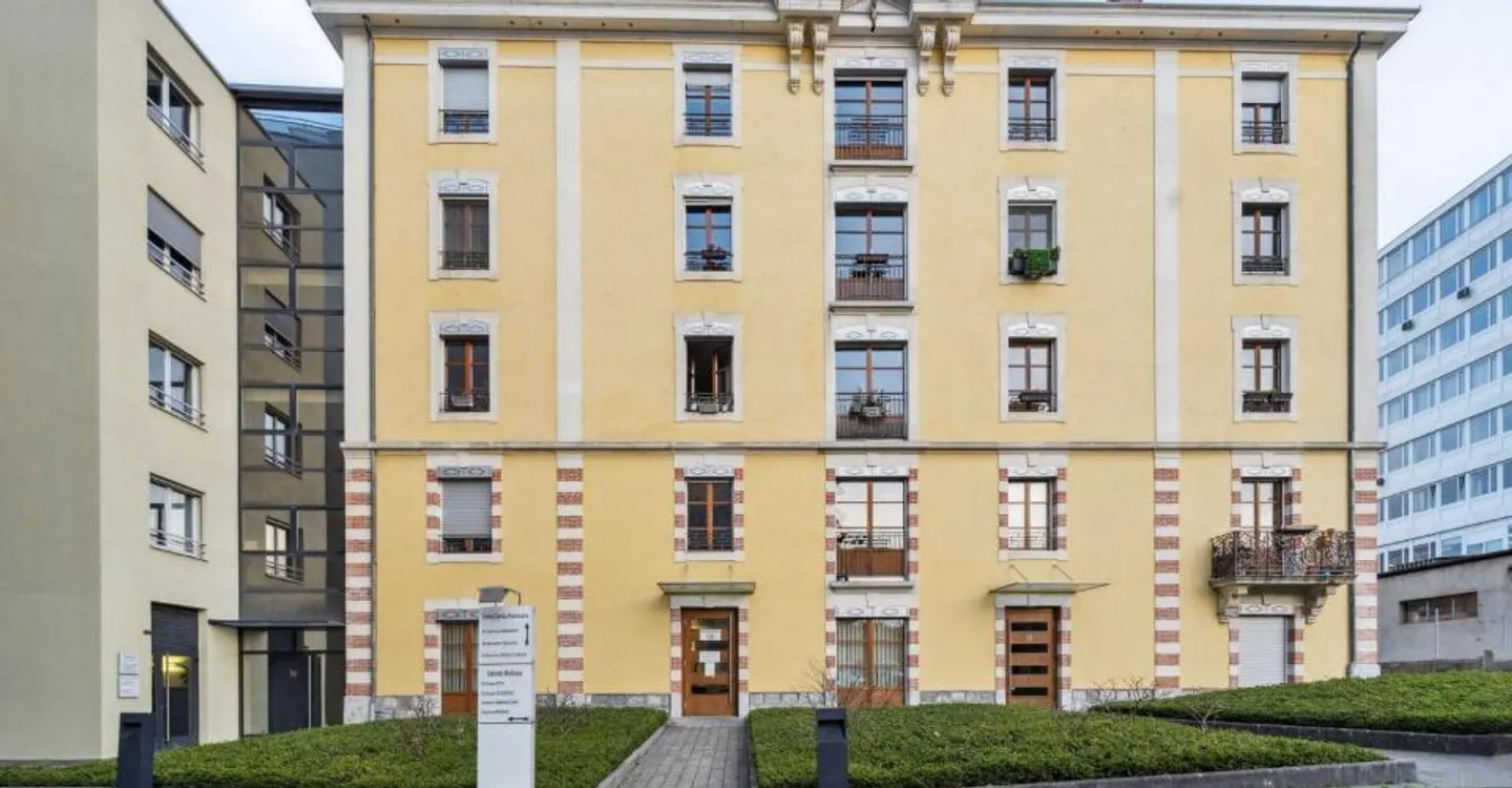 CAROUGE - Foto 1 von 10