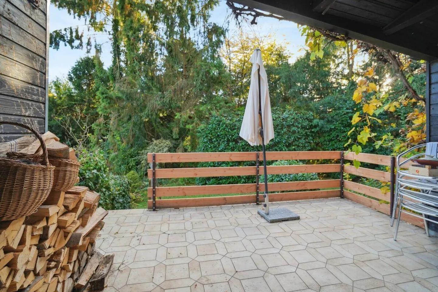 Casa unifamiliare con grande proprietà a Bottmingen in affitto per 3 anni - Foto 11 di 12