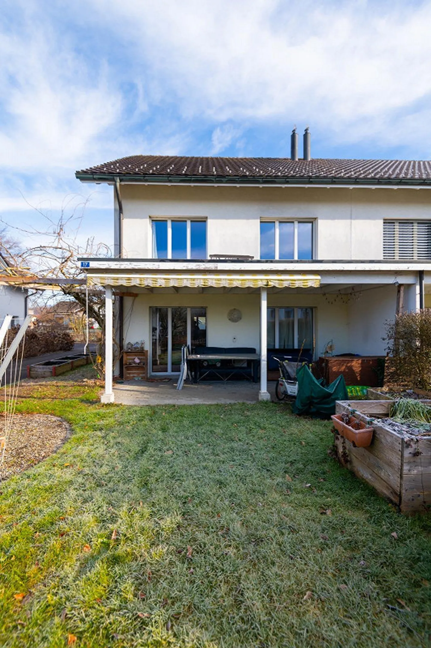 5.5-Room Single-Family House - Photo 3 of 15