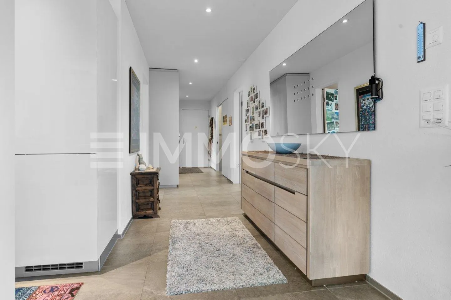 «Gepflegte Überbauung mit viel Ruhe und modernem Ausbau» - Foto 2 von 5