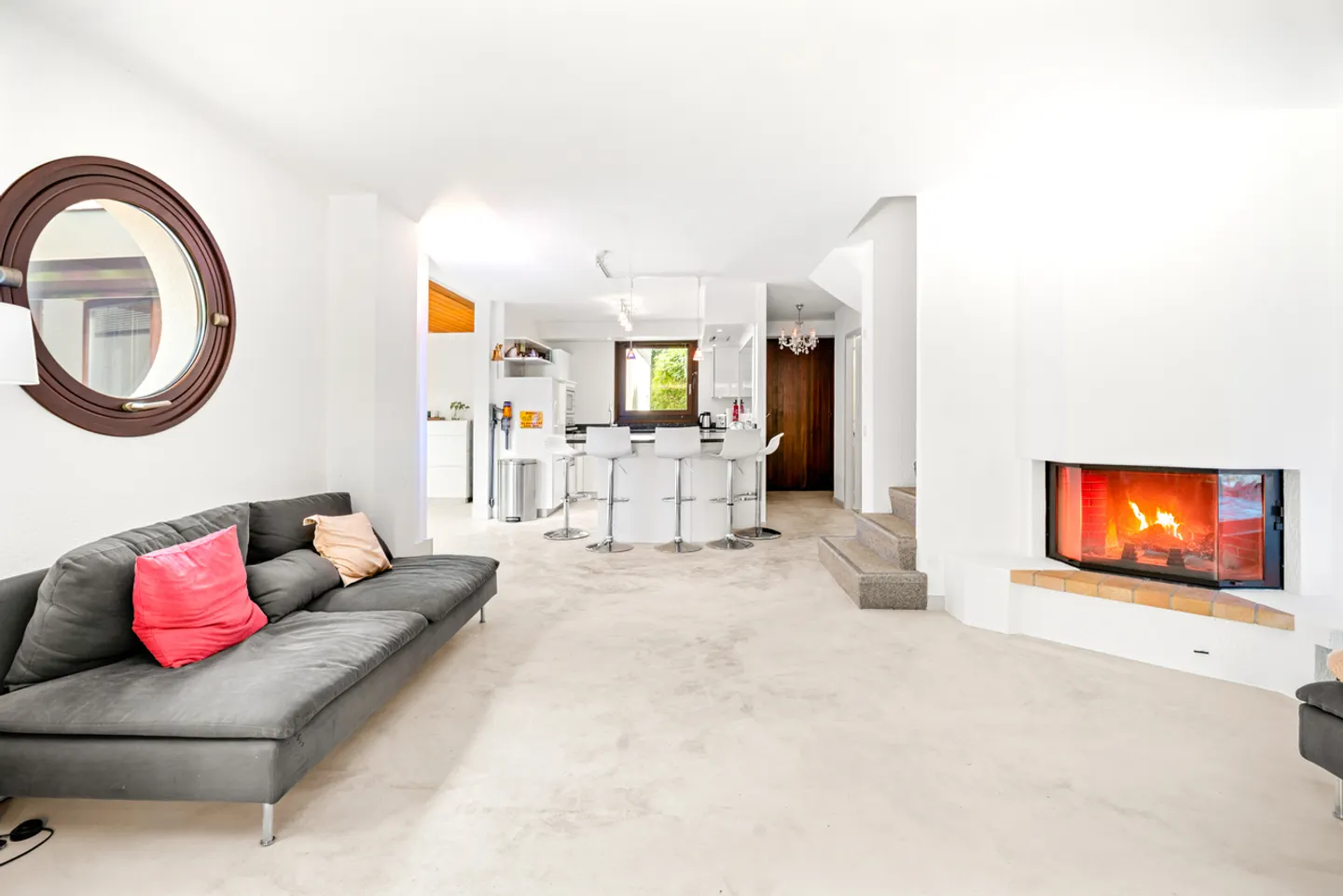 Charming Townhouse in Troinex - Photo 6 of 14