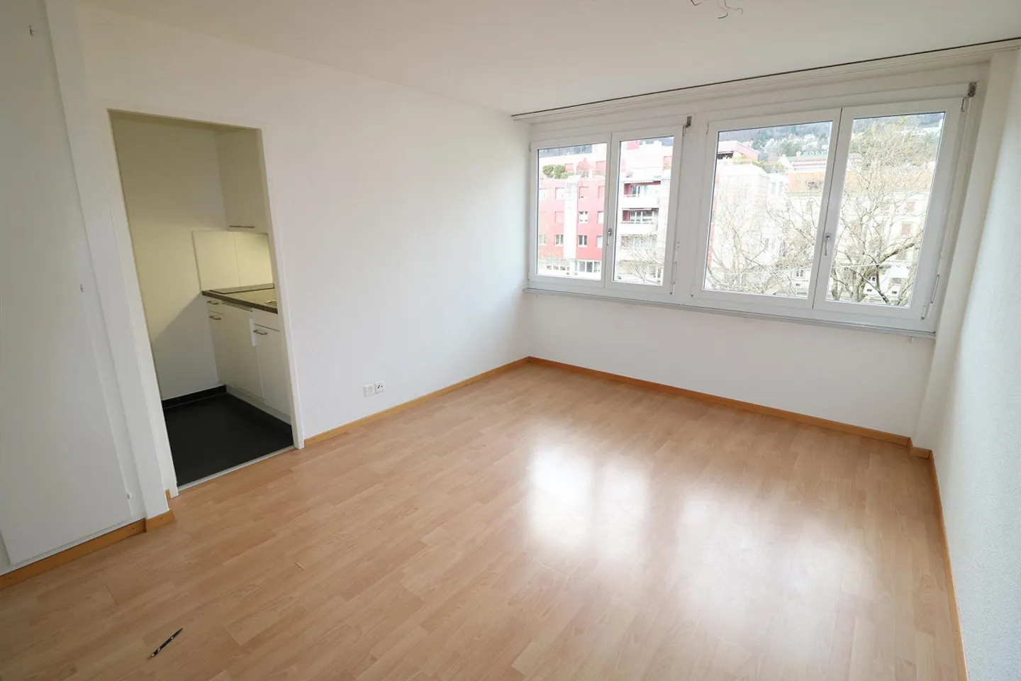 Studio recentemente ristrutturato - Foto 2 di 4