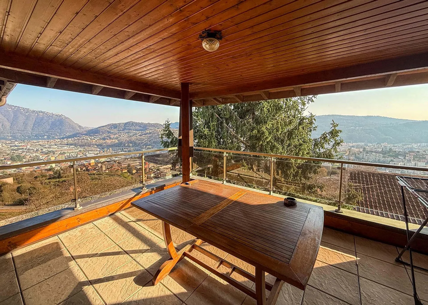 3,5-Zimmer-Wohnung mit Terrasse und offener Aussicht in Vacallo - Foto 5 von 8