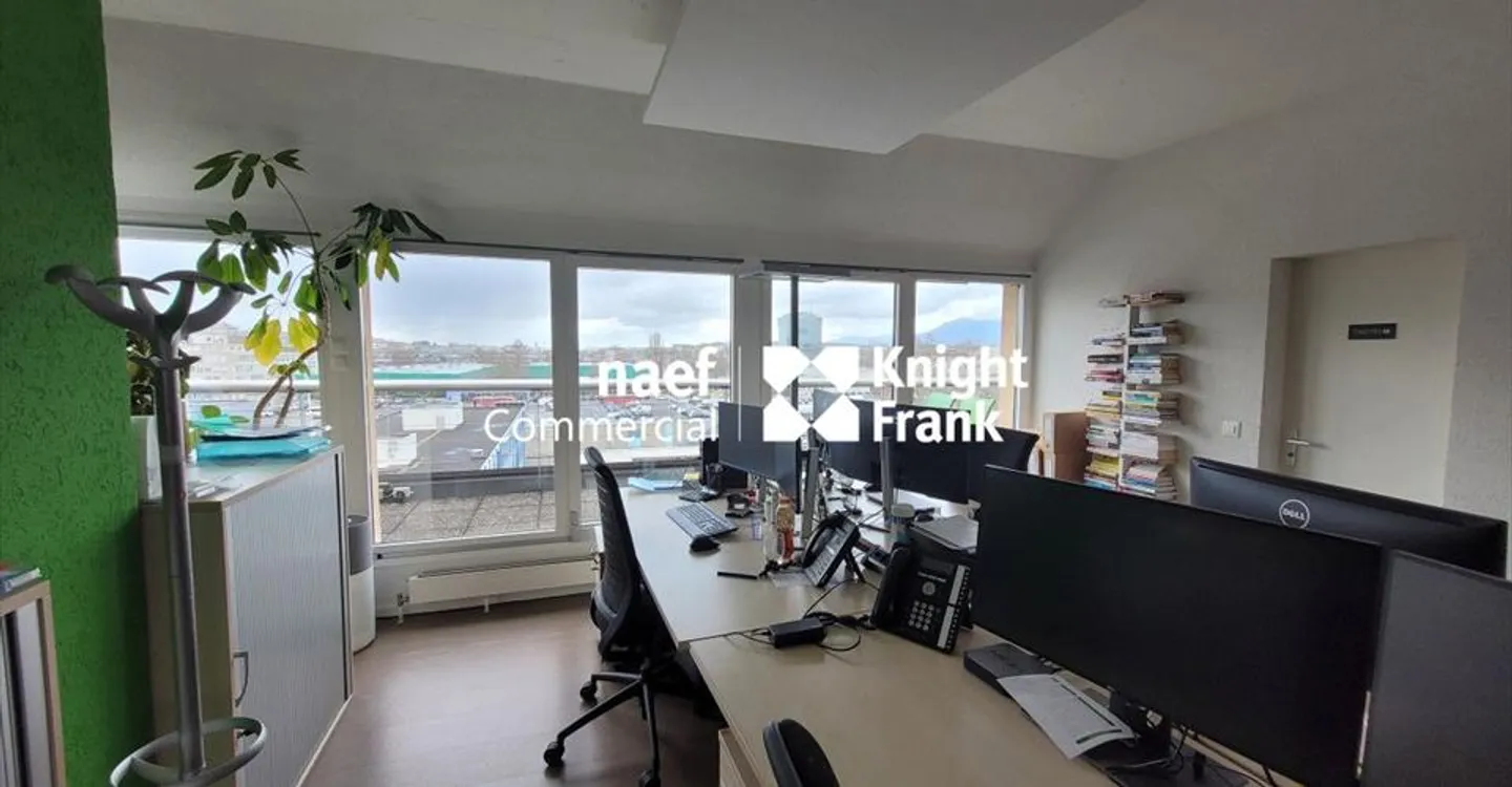 Spazio ufficio in affitto - Foto 2 di 10