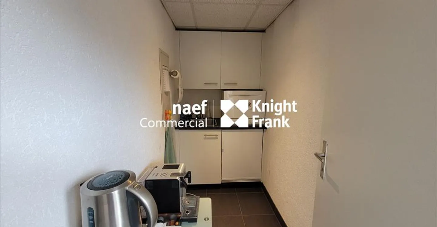 Spazio ufficio in affitto - Foto 4 di 10