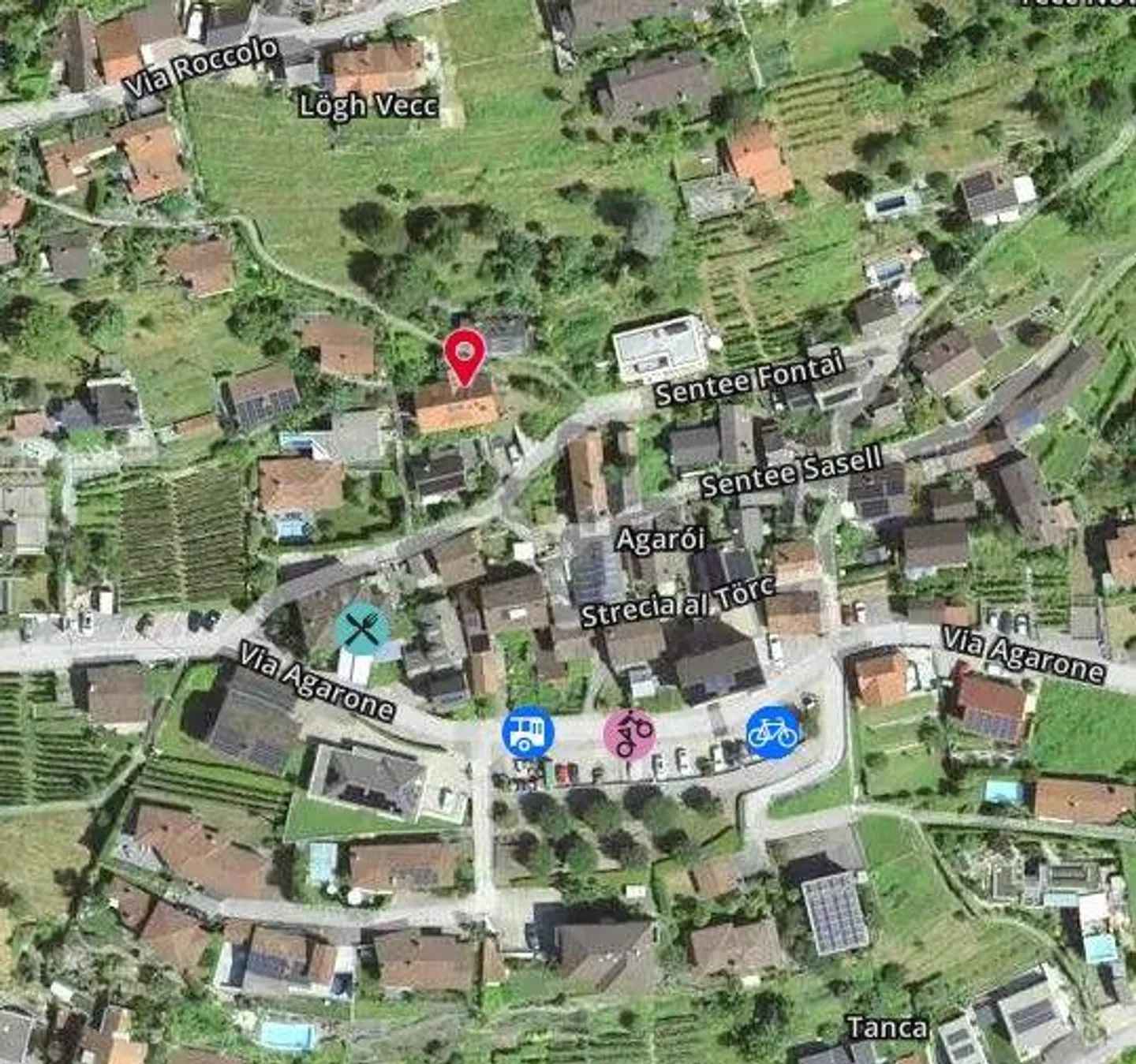 Maison bifamiliale - Photo 3 sur 13