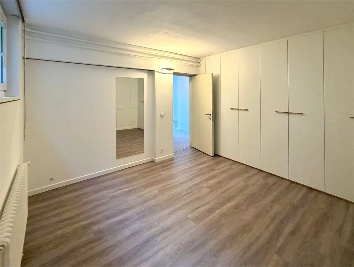 Appartement Charmant avec Vue sur le Lac - Photo 9 sur 10