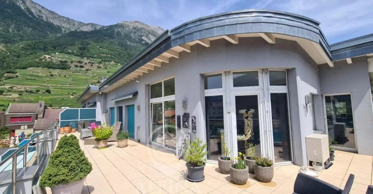 Superbe Attique avec Terrasse - Photo 10 sur 11