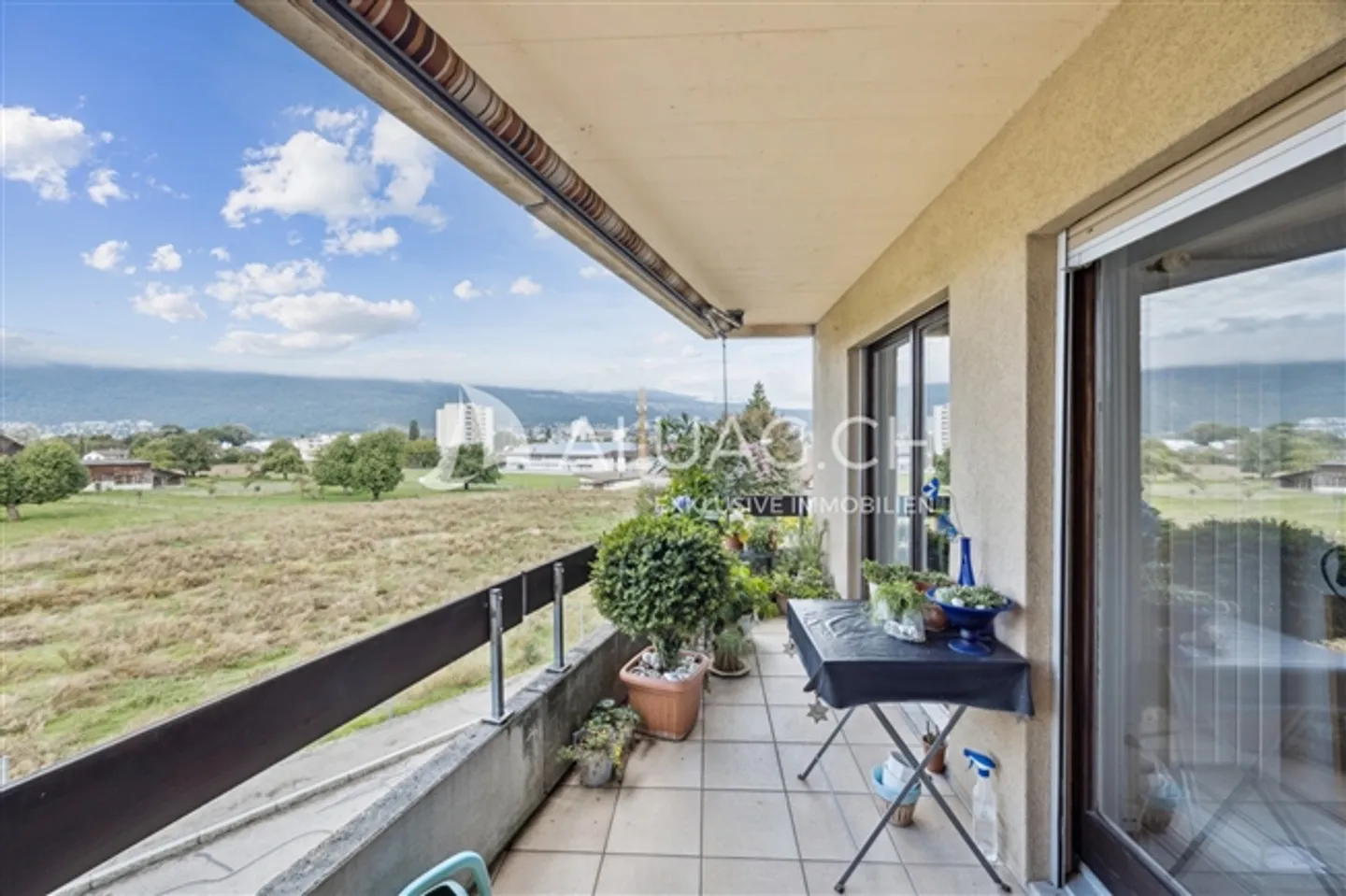 REGARDER VERS L'AVENIR ET INVESTIR - Photo 5 sur 12