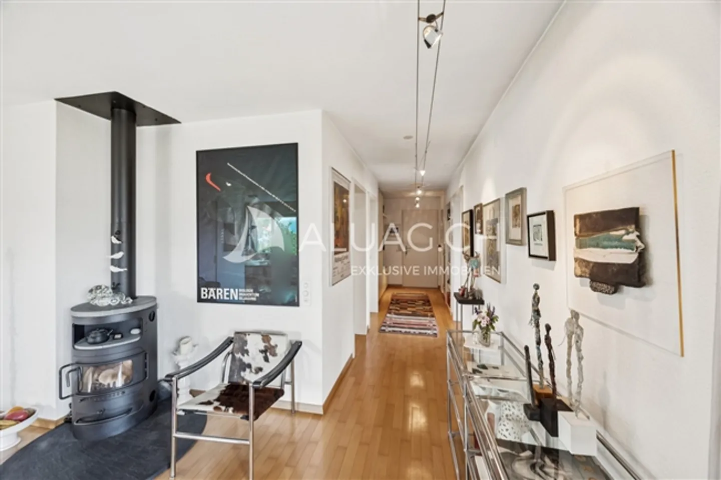 REGARDER VERS L'AVENIR ET INVESTIR - Photo 1 sur 12