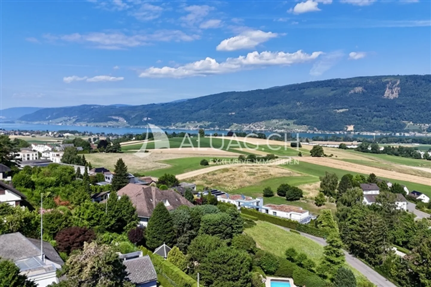 REGARDER VERS L'AVENIR ET INVESTIR - Photo 3 sur 12