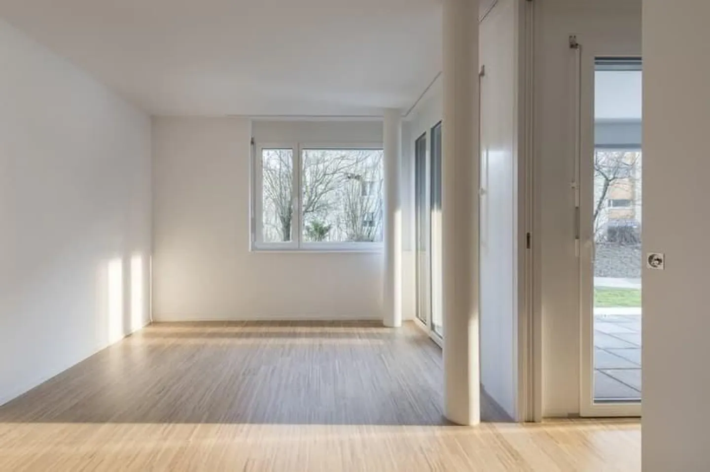 Charmant appartement 2.5 pièces - Photo 2 sur 8