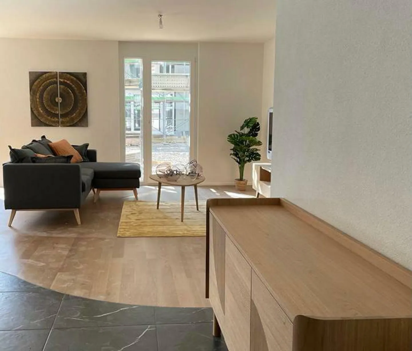 Magnificent 3.5 Room Apartment - Photo 2 of 7