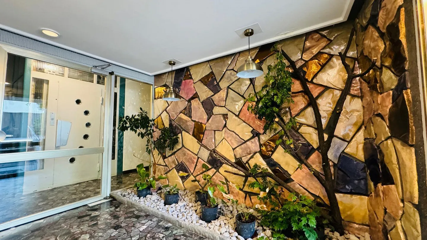 Exklusive 3-Zimmer-Riverside-Wohnung mit Balkon nahe Roche-Tower am Rhein - Foto 12 von 12