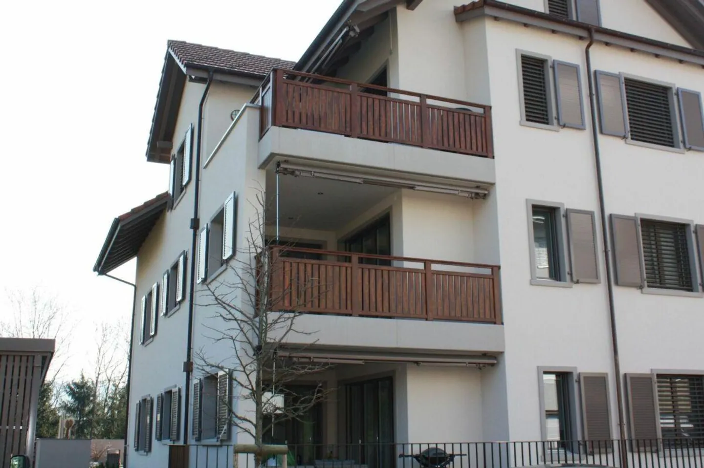 2 1/2-Room Apartment on the 1st Floor - Photo 7 of 12
