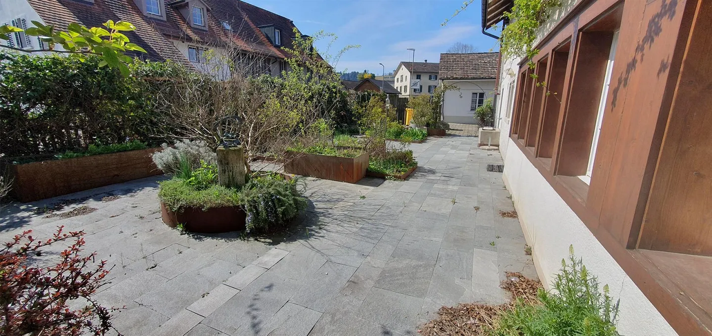 7.5-room house part over 3 floors in Winterthur-Seen bright, cozy and central - Photo 11 of 12