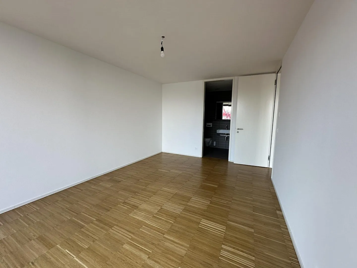 Appartement moderne de 4 pièces près de la gare SBB - Photo 8 sur 16