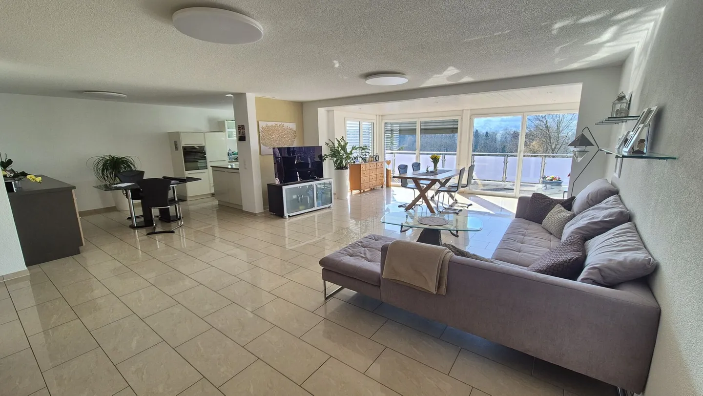 Wunderschöne Wohnung mit Seeblick - Foto 3 von 17