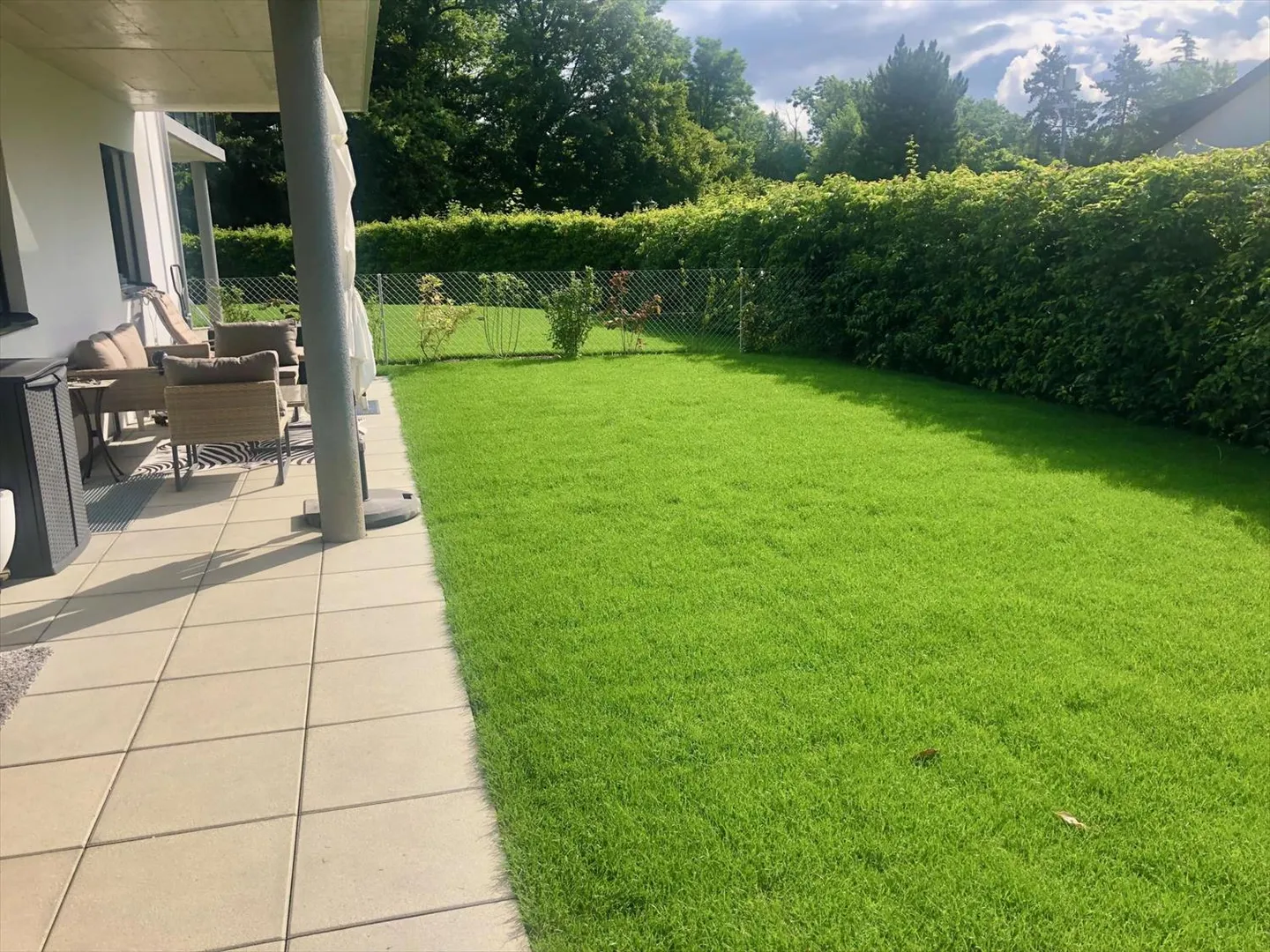 EXKLUSIVITÄT - Duplex 5 Zimmer mit Privatgarten in Pregny-Chambésy - Foto 4 von 12