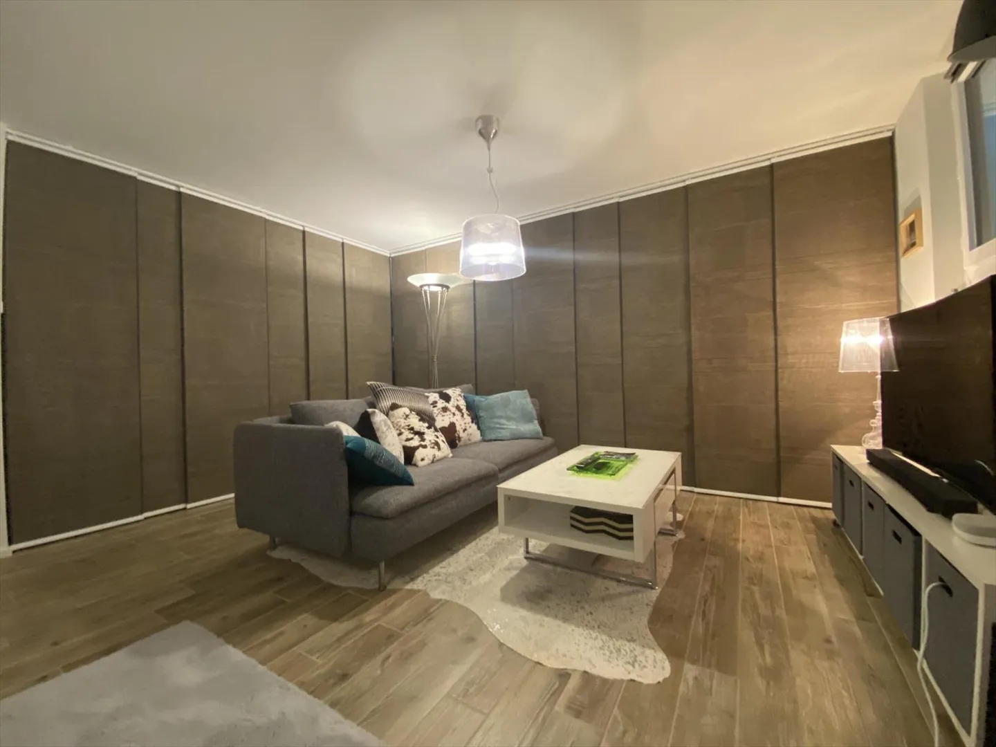 EXKLUSIVITÄT - Duplex 5 Zimmer mit Privatgarten in Pregny-Chambésy - Foto 10 von 12