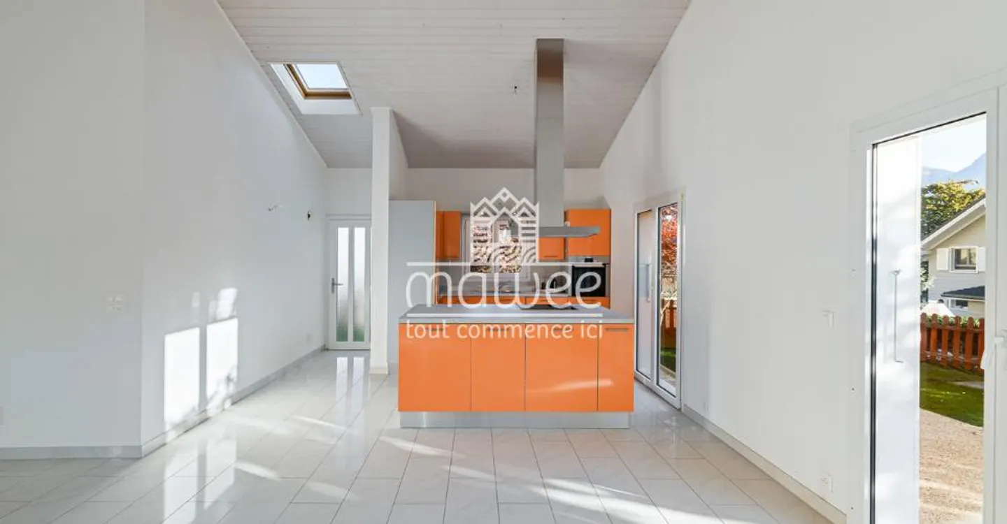 La tua villa familiare in un contesto tranquillo e verdeggiante - Foto 7 di 13