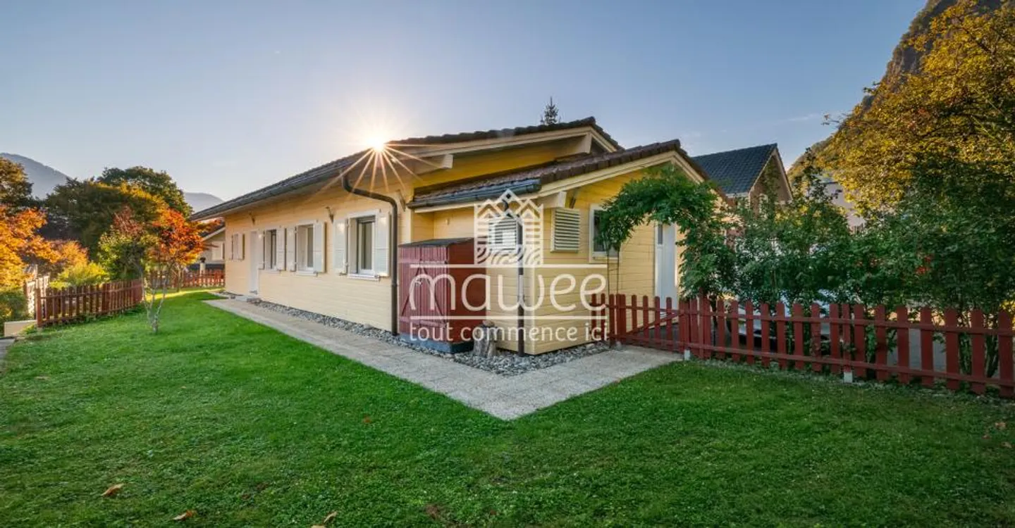 La tua villa familiare in un contesto tranquillo e verdeggiante - Foto 1 di 13