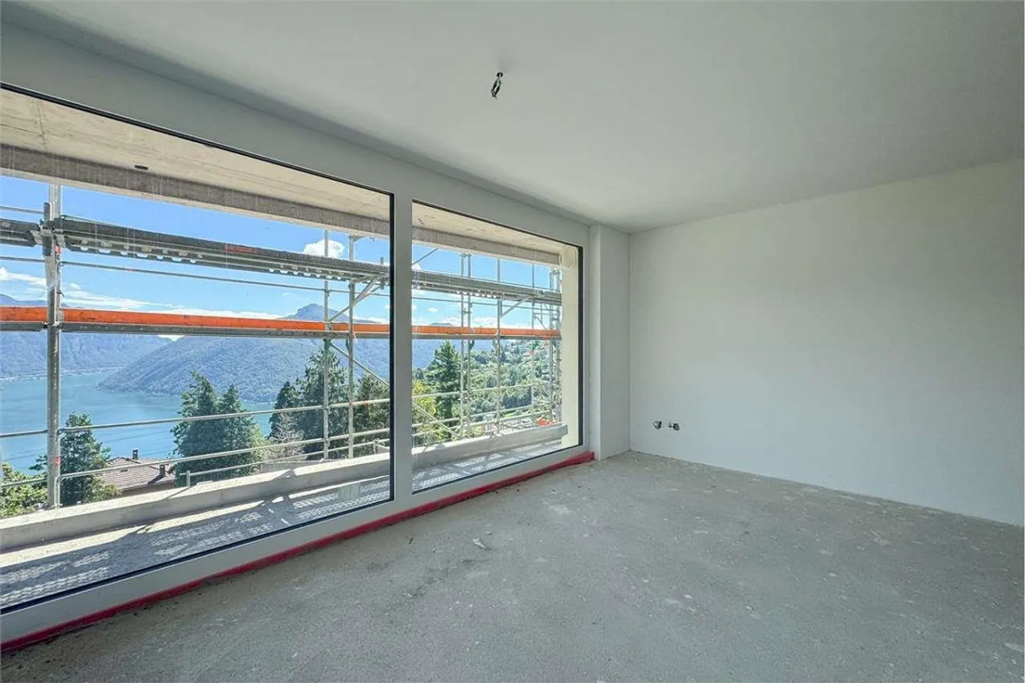 Elegante 4,5-Zimmer-Wohnung mit Seeblick in exklusiver Residenz - Foto 7 von 13